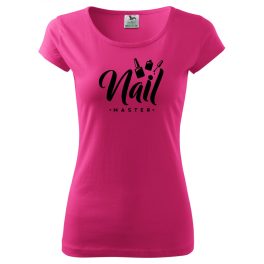 Nail Artist